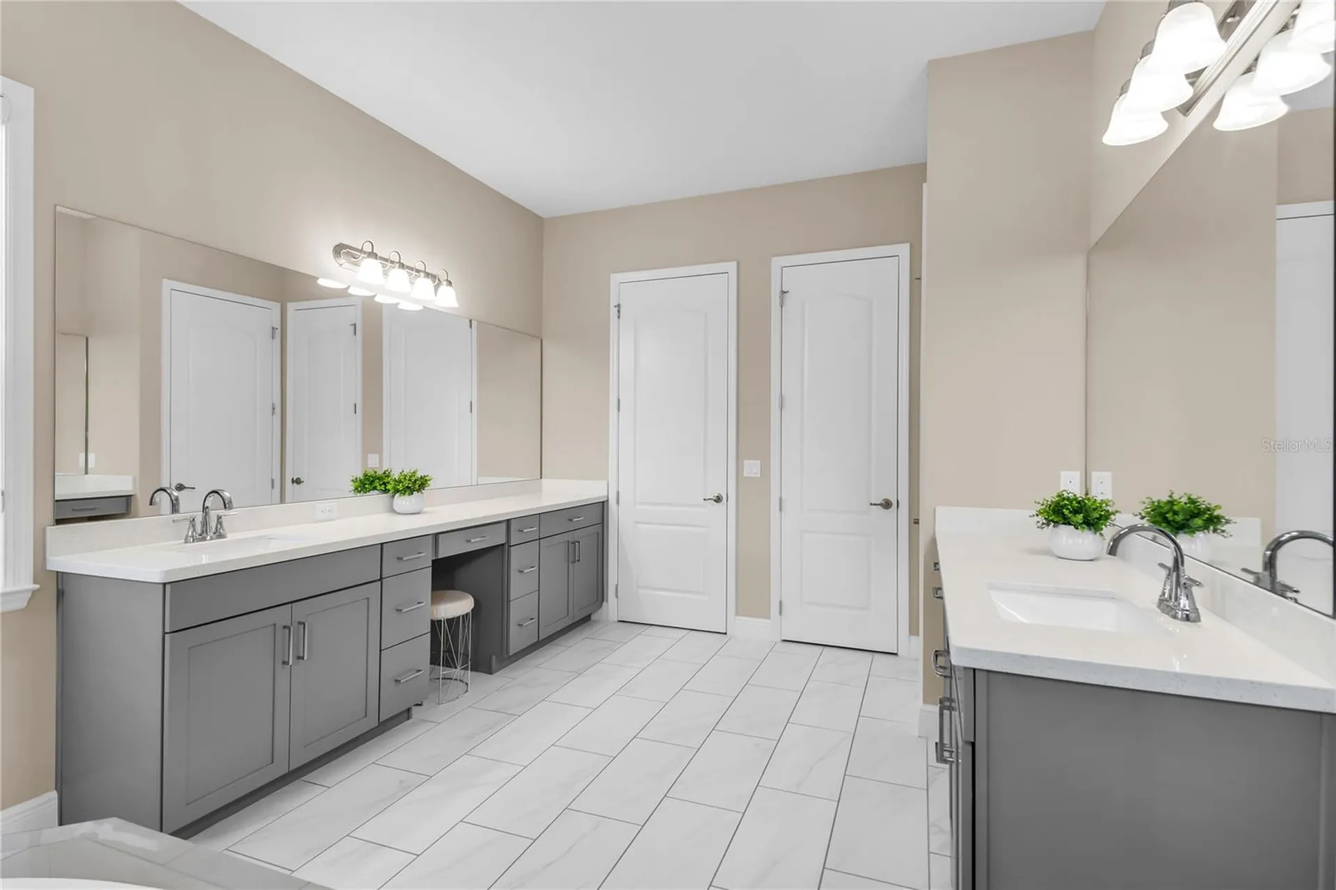 12521 Faraday Lane Orlando FL 32827
