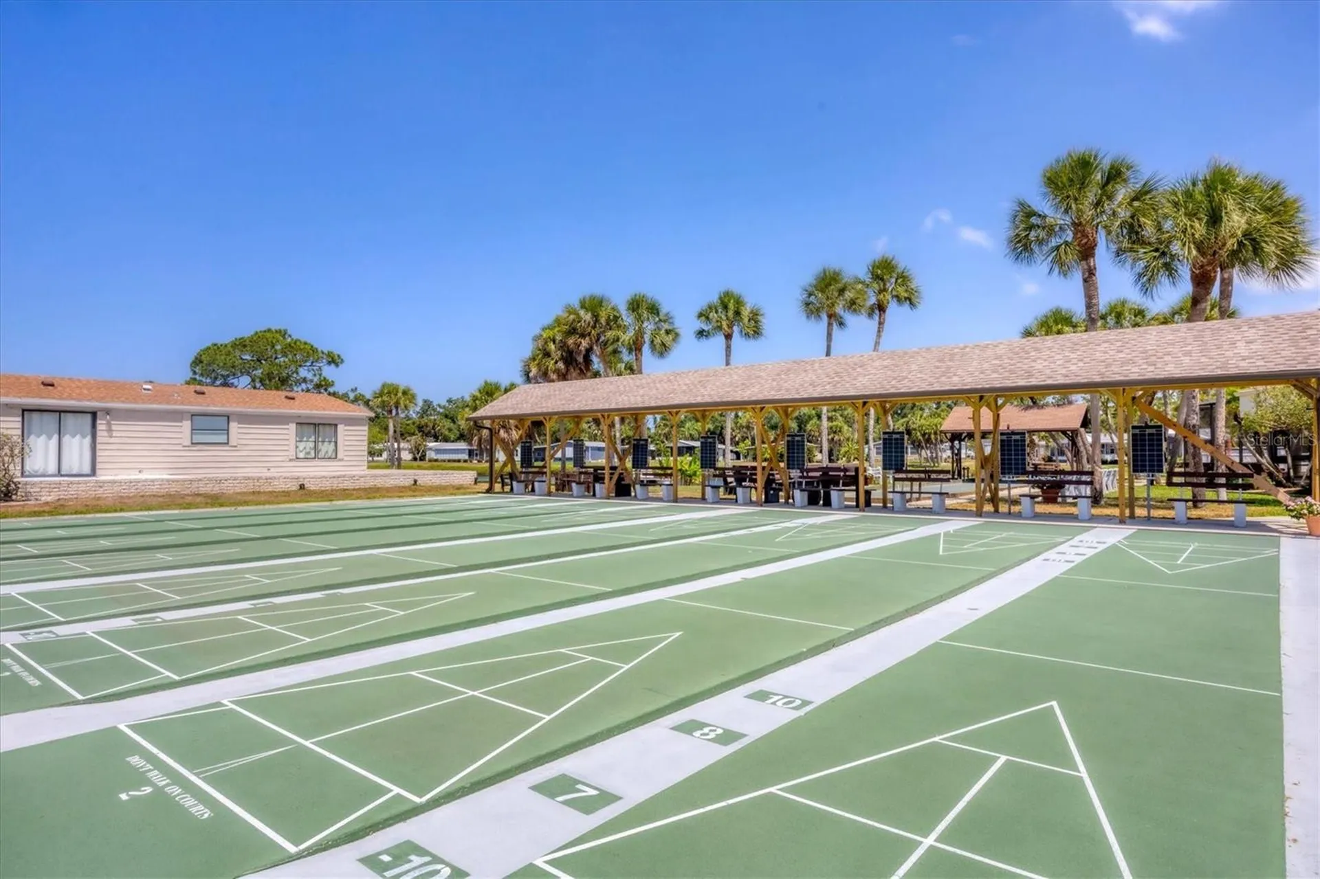 803 Tangerine Woods Boulevard Englewood FL 34223