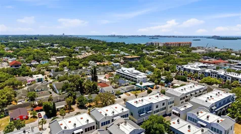 946 Highland Avenue Dunedin FL 34698