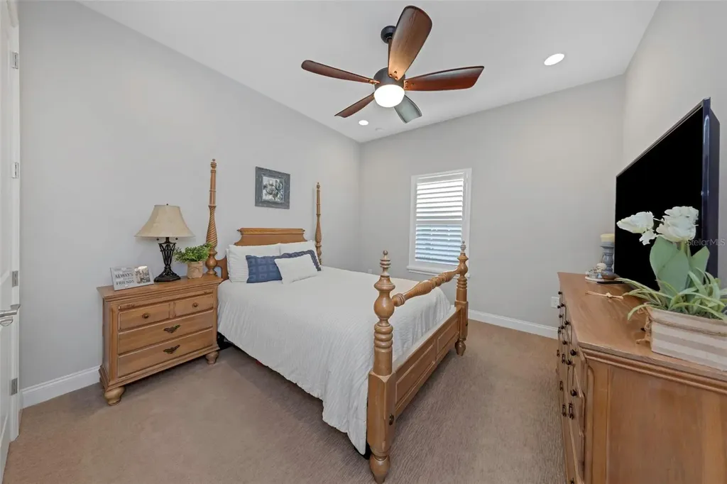 4042 Woodland Retreat Boulevard New Port Richey FL 34655