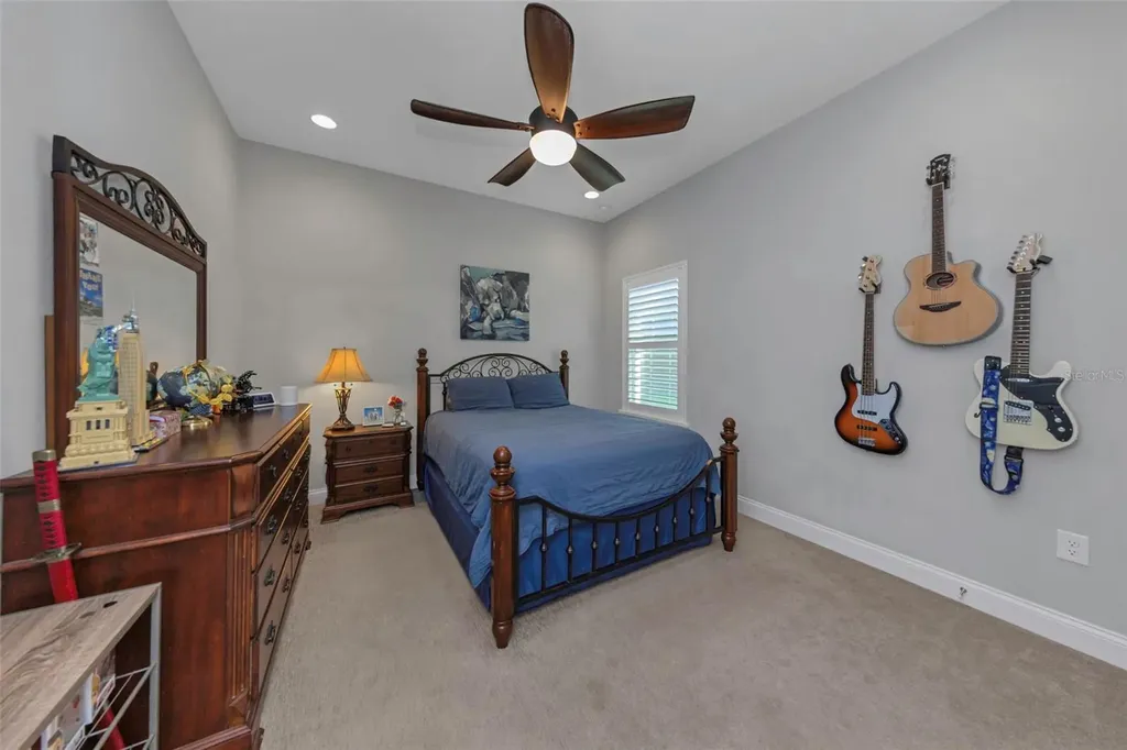 4042 Woodland Retreat Boulevard New Port Richey FL 34655