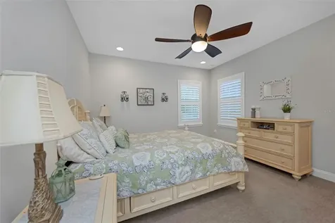 4042 Woodland Retreat Boulevard New Port Richey FL 34655