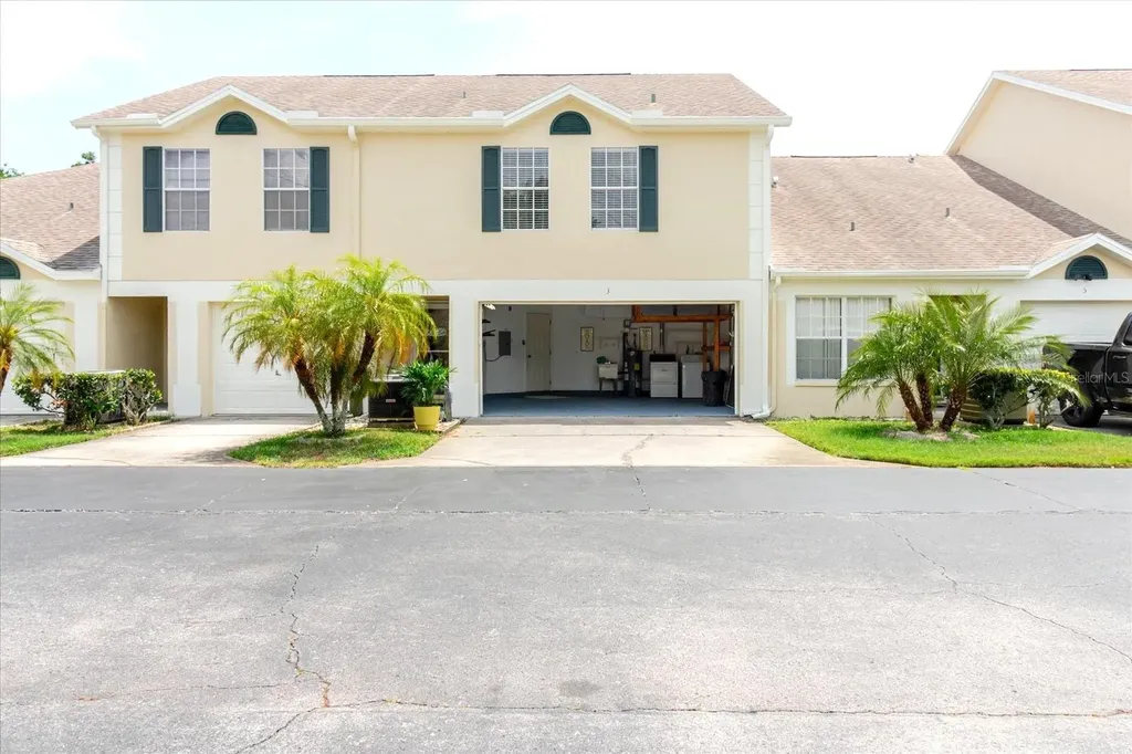 682 Green Valley Road Palm Harbor FL 34683
