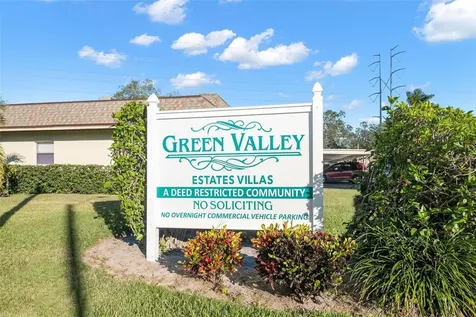 682 Green Valley Road Palm Harbor FL 34683