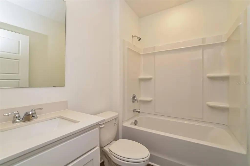 3437 Nettle Loop Tavares FL 32778