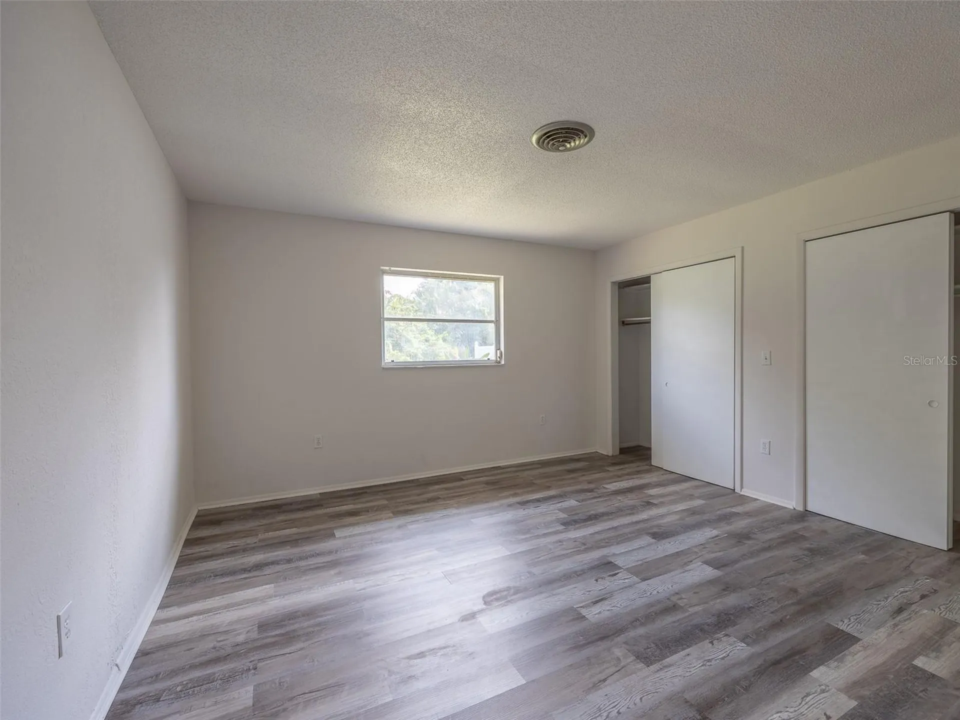 916 Gillespie Street Englewood FL 34223