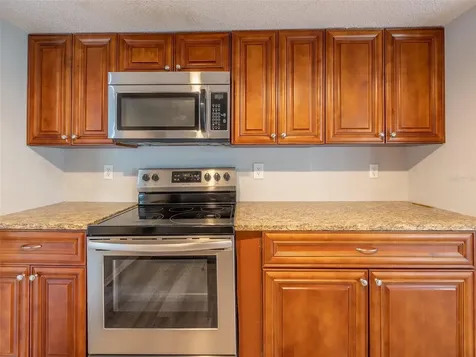 916 Gillespie Street Englewood FL 34223