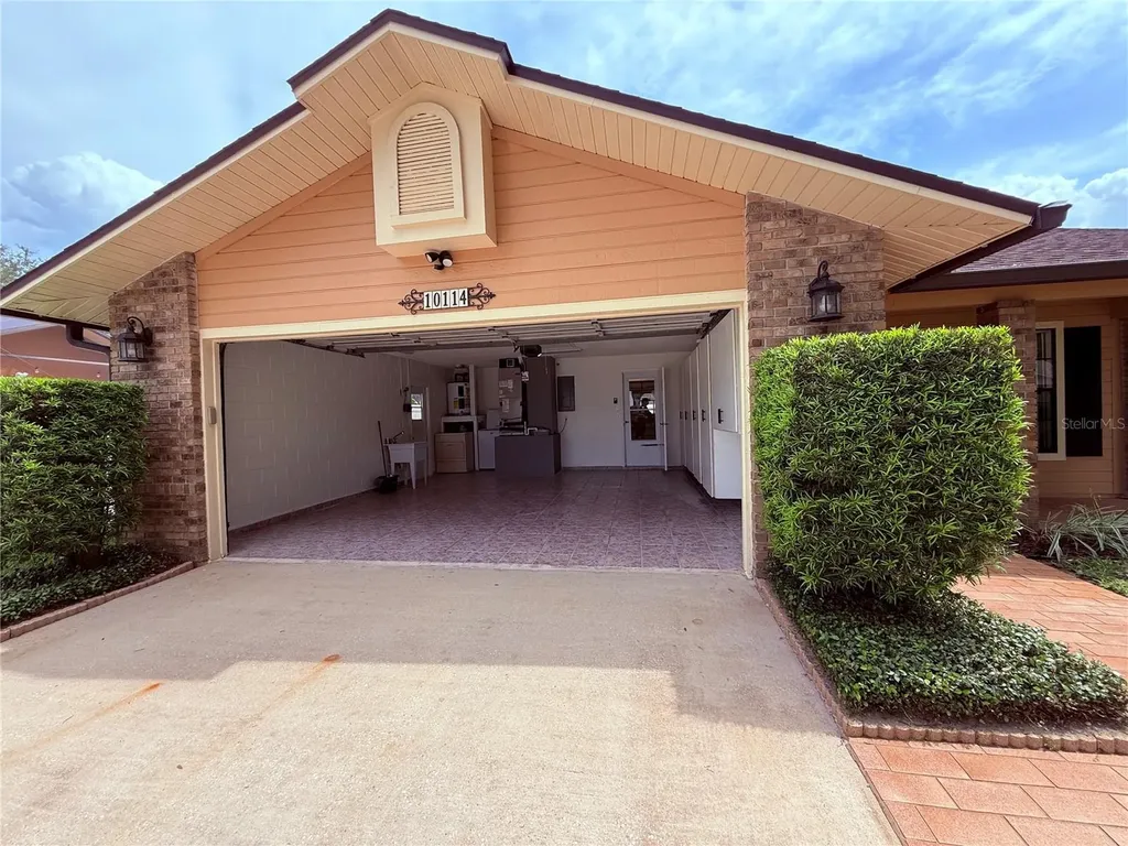 10114 Clairmel Court Orlando FL 32817