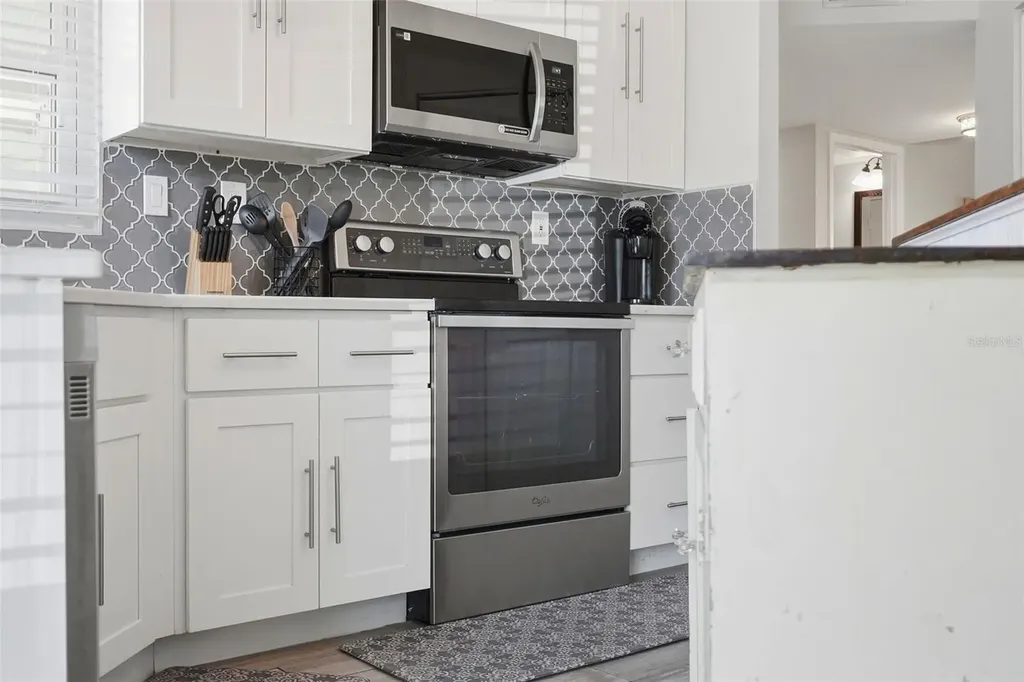 6151 Bahia Del Mar Boulevard St Petersburg FL 33715