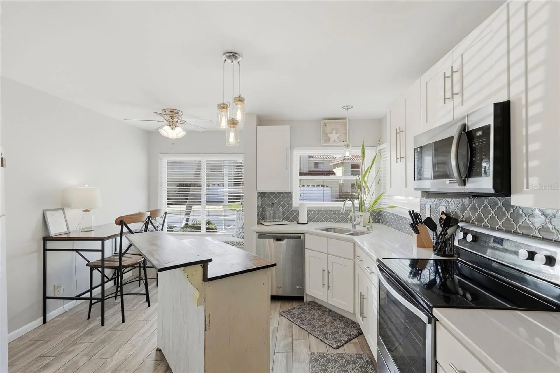 6151 Bahia Del Mar Boulevard St Petersburg FL 33715