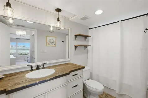 6151 Bahia Del Mar Boulevard St Petersburg FL 33715