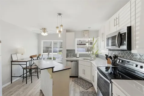 6151 Bahia Del Mar Boulevard St Petersburg FL 33715