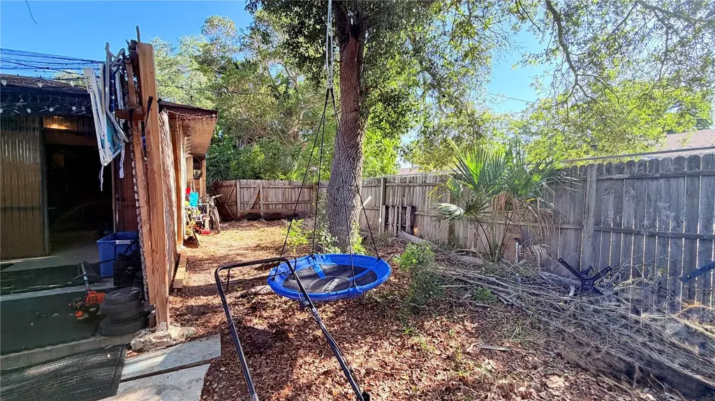 2710 46th Avenue Drive W Bradenton FL 34207