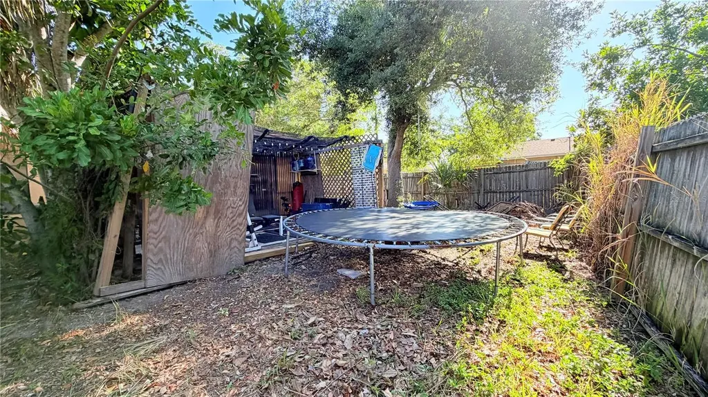 2710 46th Avenue Drive W Bradenton FL 34207