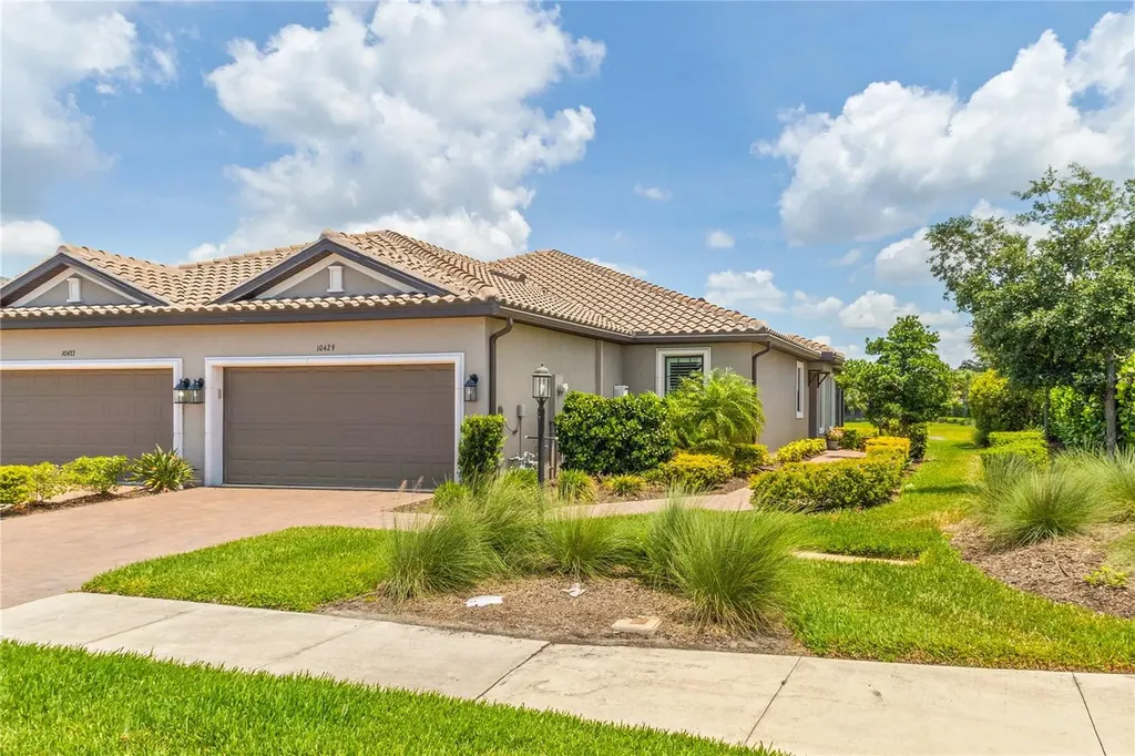 10429 Morning Mist Lane Sarasota FL 34241