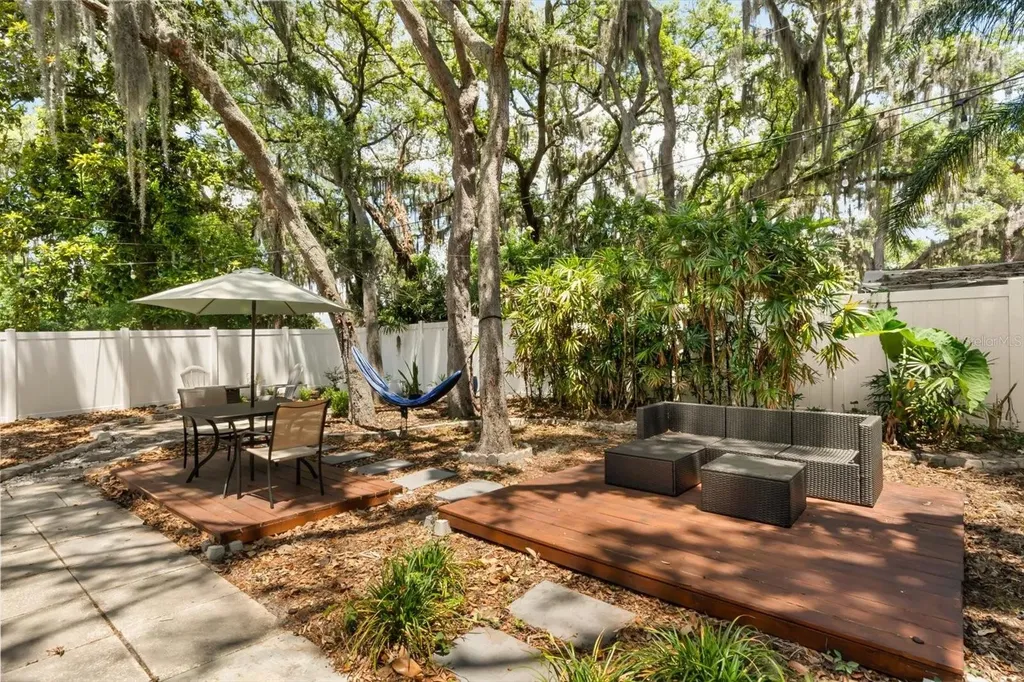 107 E Lauren Court Casselberry FL 32730