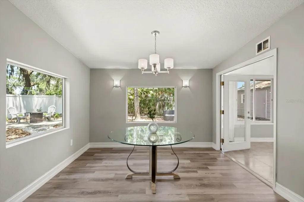 107 E Lauren Court Casselberry FL 32730