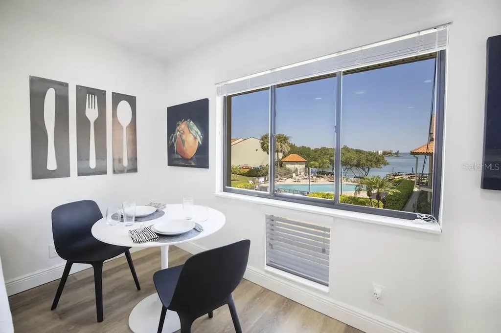 1515 Pinellas Bayway S St Petersburg FL 33715