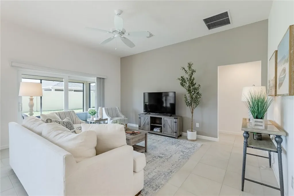 805 Hubbard Loop The Villages FL 32163