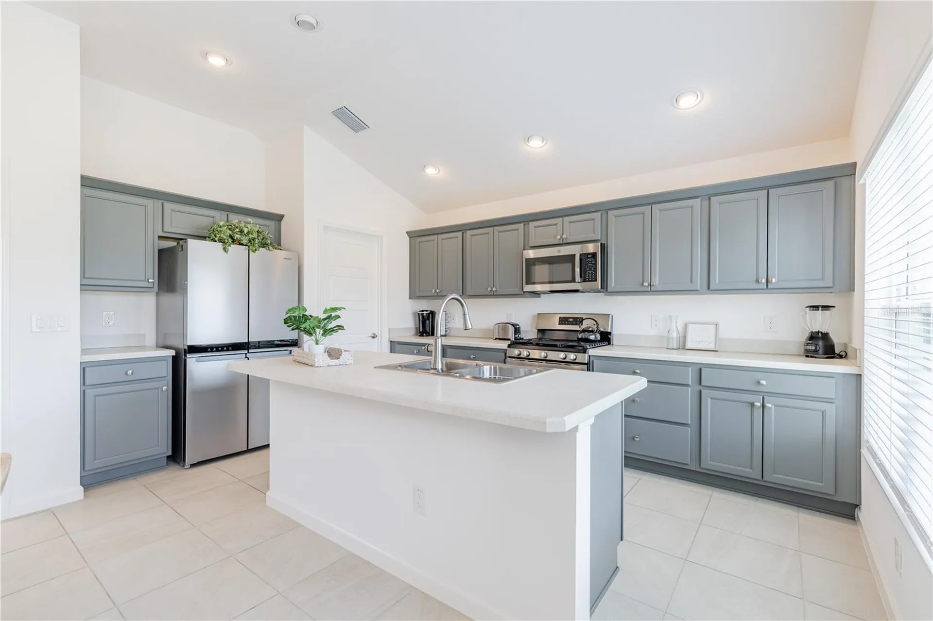 805 Hubbard Loop The Villages FL 32163