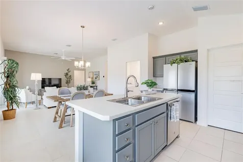 805 Hubbard Loop The Villages FL 32163