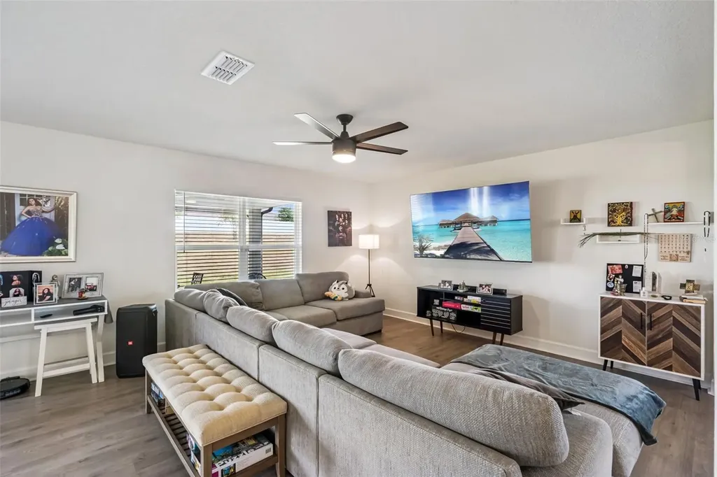 1841 Wilson Prairie Circle Groveland FL 34736