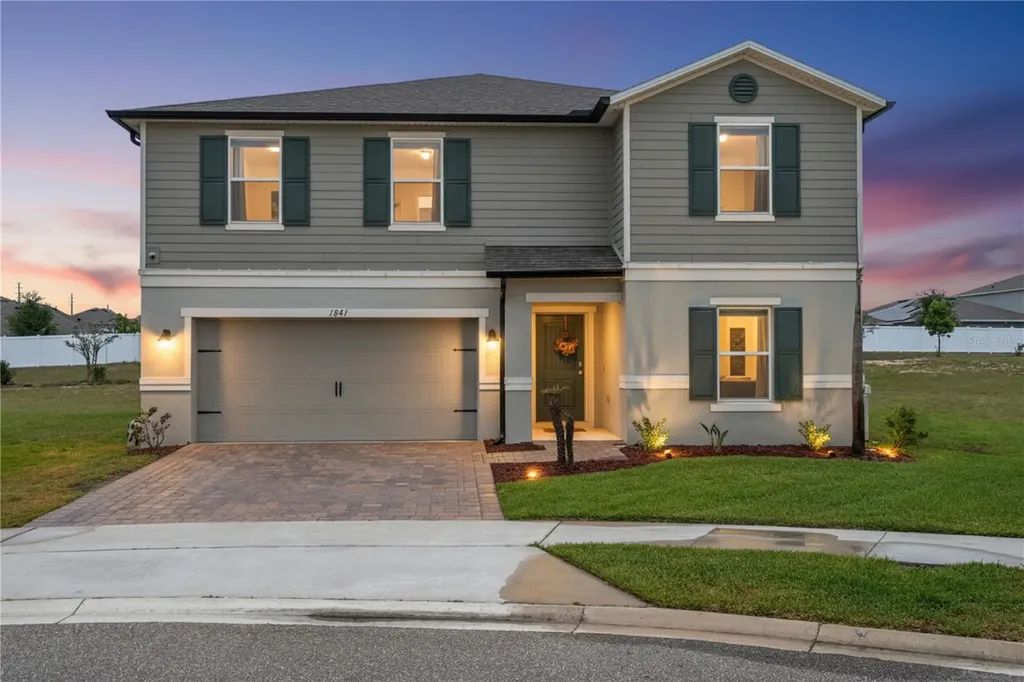 1841 Wilson Prairie Circle Groveland FL 34736