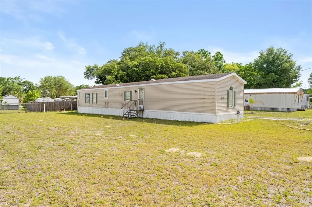16127 Narrow Street Brooksville FL 34604