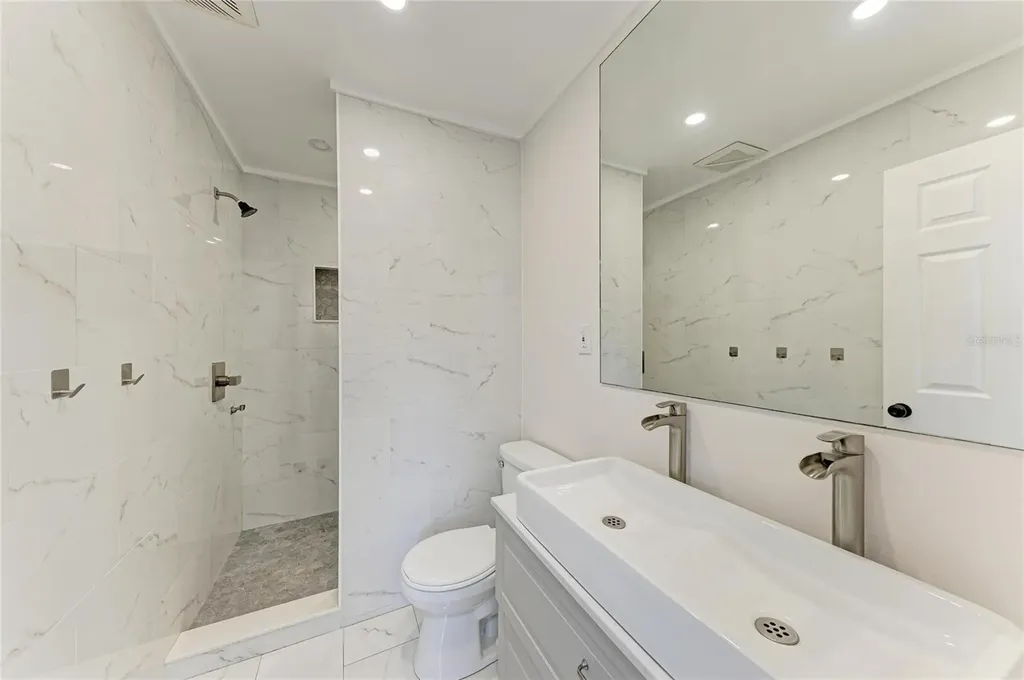 2544 Orsova Way Sarasota FL 34231
