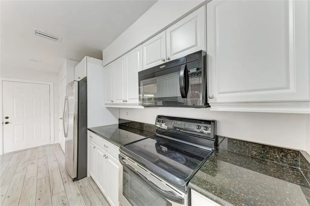 2544 Orsova Way Sarasota FL 34231