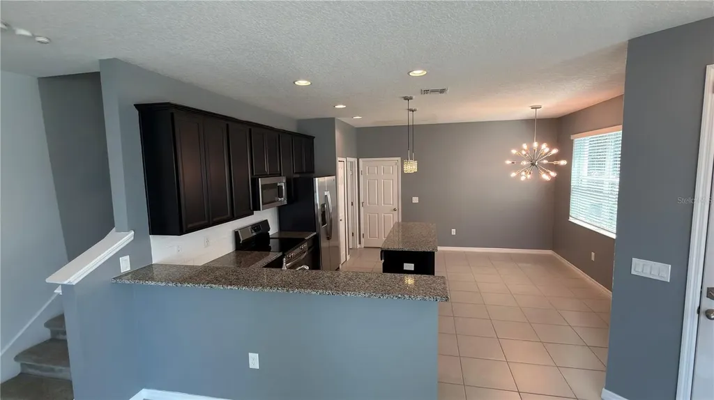 2480 Sedge Grass Way Orlando FL 32824