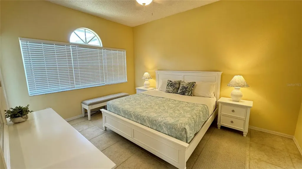 5600 W Long Common Court Sarasota FL 34235