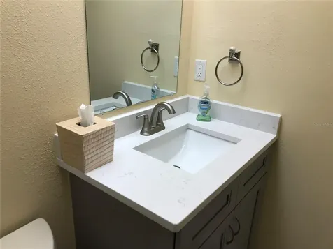 5600 W Long Common Court Sarasota FL 34235
