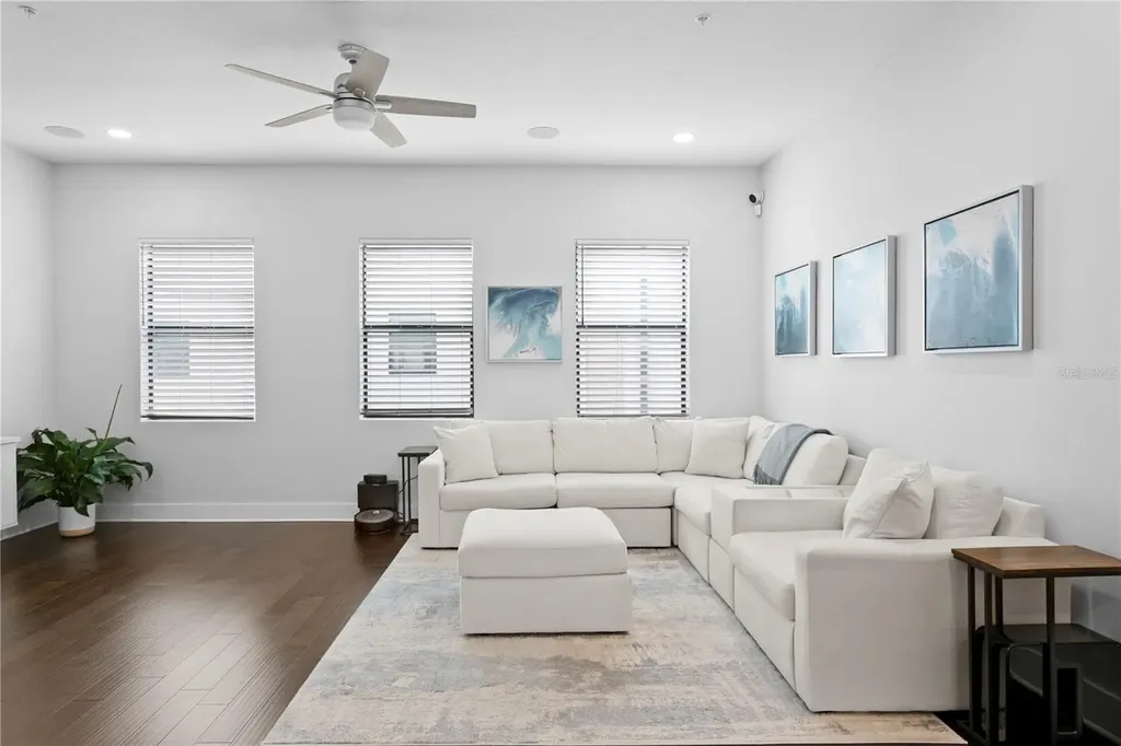 2511 N Grady Avenue Tampa FL 33607