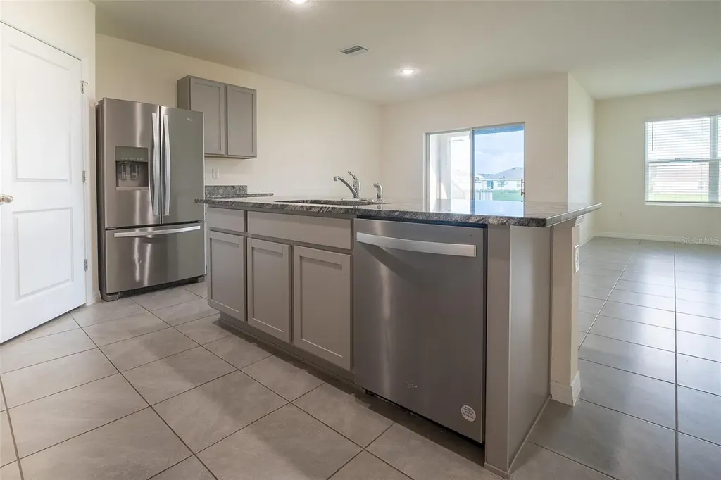 8318 Claw Glades Loop Wesley Chapel FL 33545