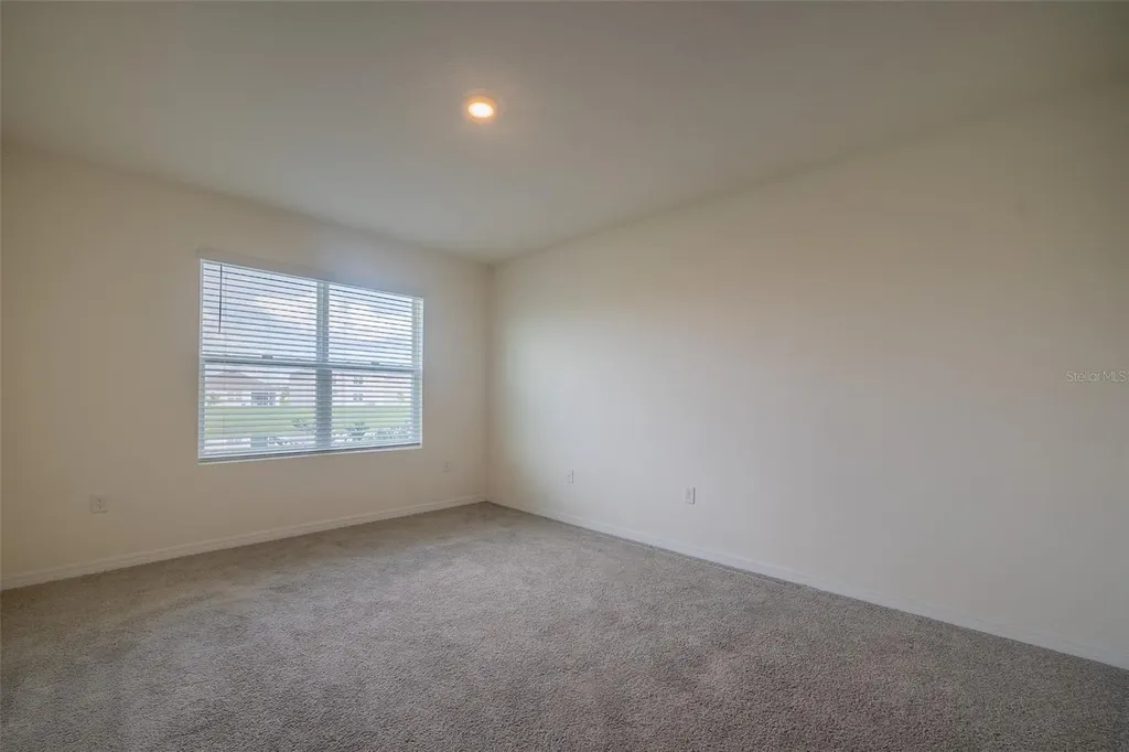 8318 Claw Glades Loop Wesley Chapel FL 33545