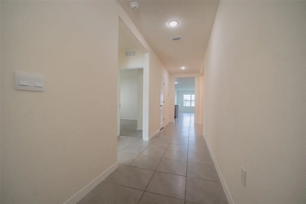 8318 Claw Glades Loop Wesley Chapel FL 33545