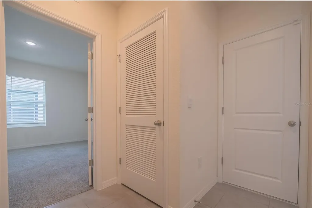 8318 Claw Glades Loop Wesley Chapel FL 33545