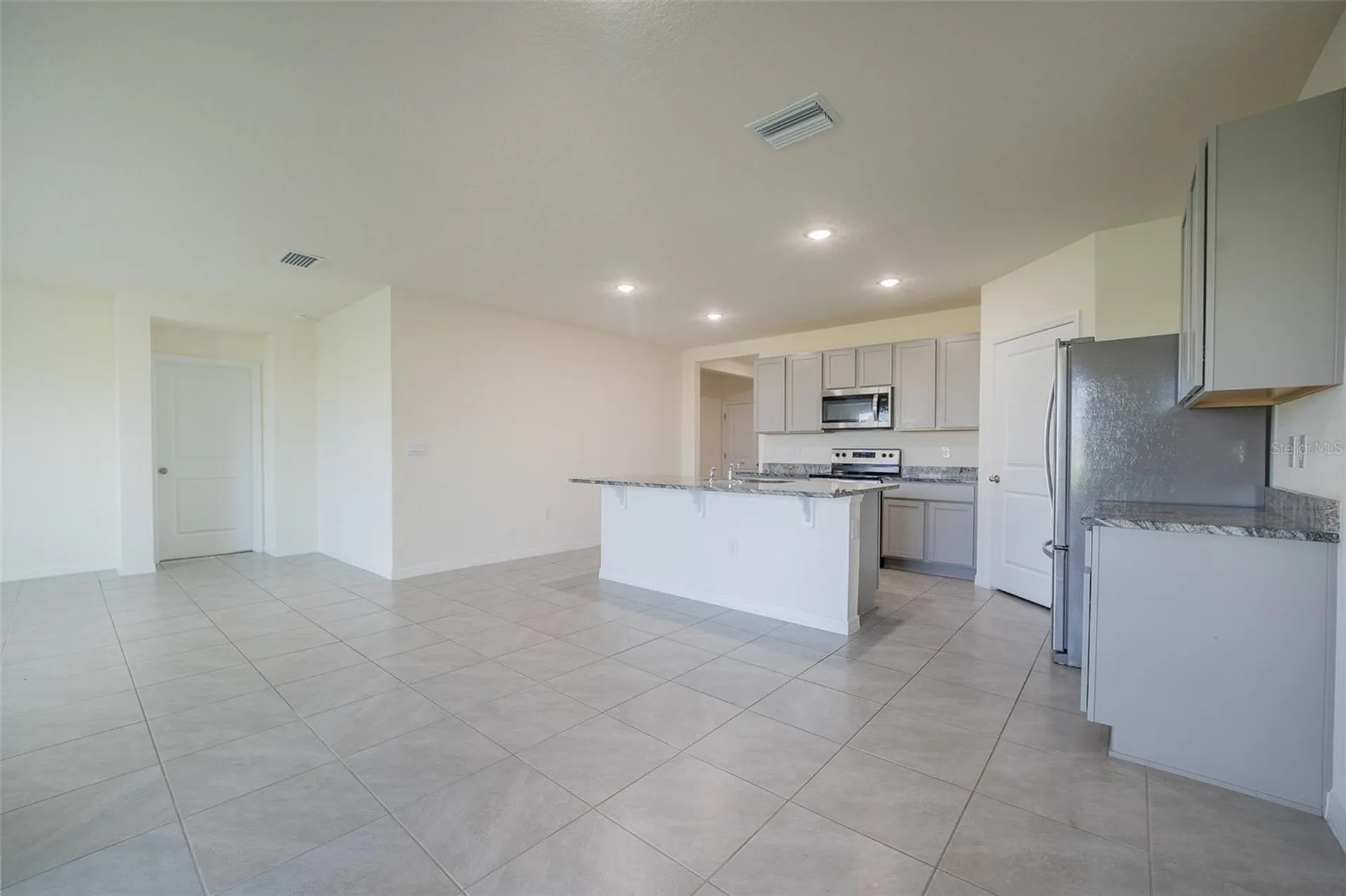 8318 Claw Glades Loop Wesley Chapel FL 33545