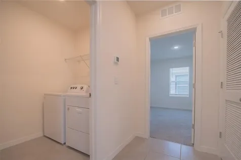 8318 Claw Glades Loop Wesley Chapel FL 33545