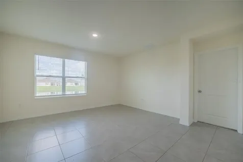 8318 Claw Glades Loop Wesley Chapel FL 33545