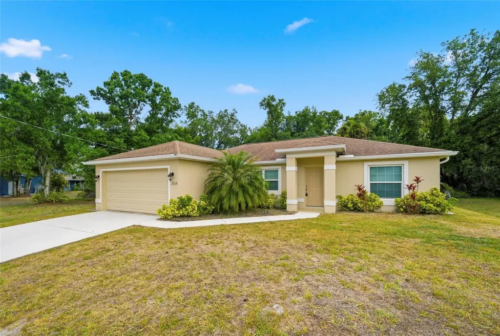 2654 Inland Avenue North Port FL 34288