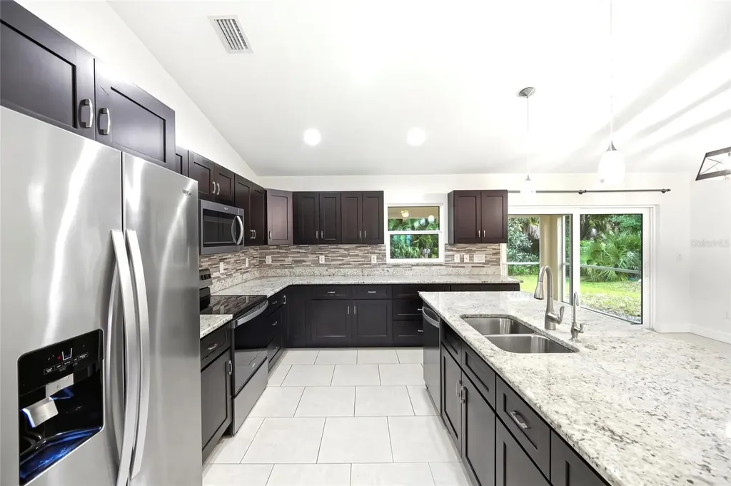 2654 Inland Avenue North Port FL 34288