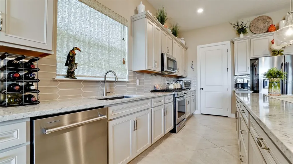 8609 Seascape Cove Parrish FL 34219
