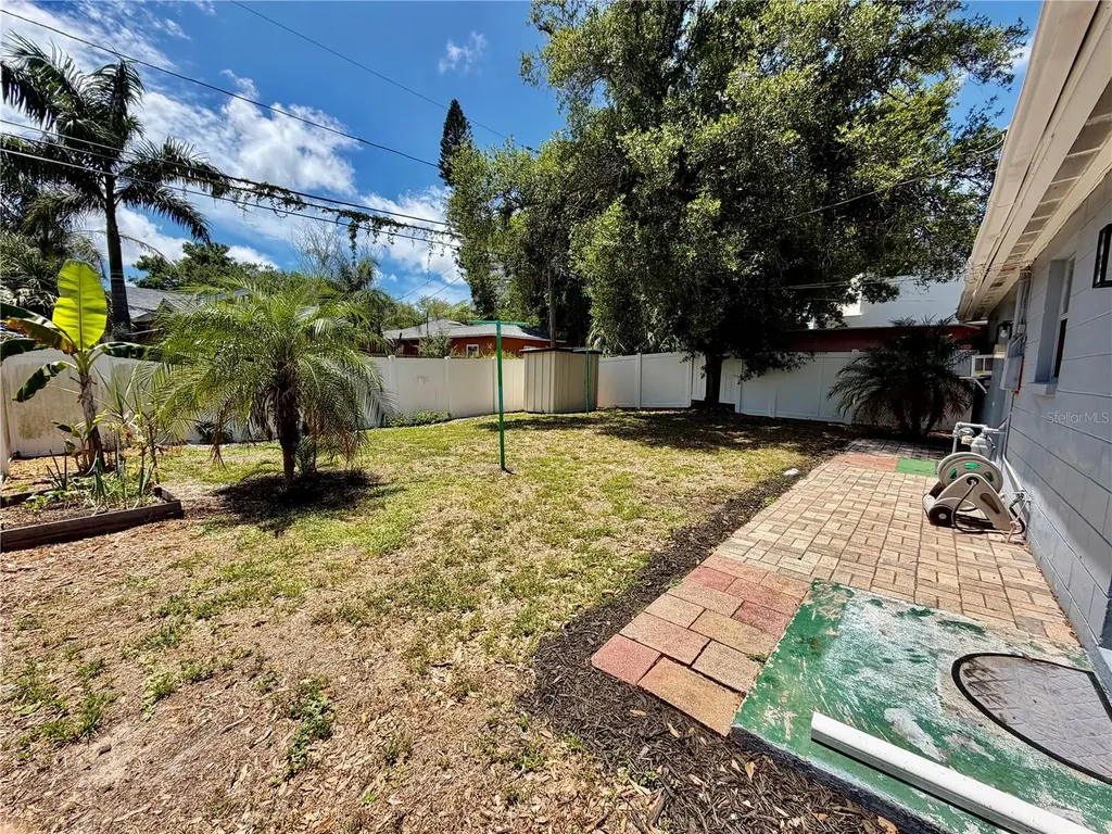 650 Newton Avenue S St Petersburg FL 33701