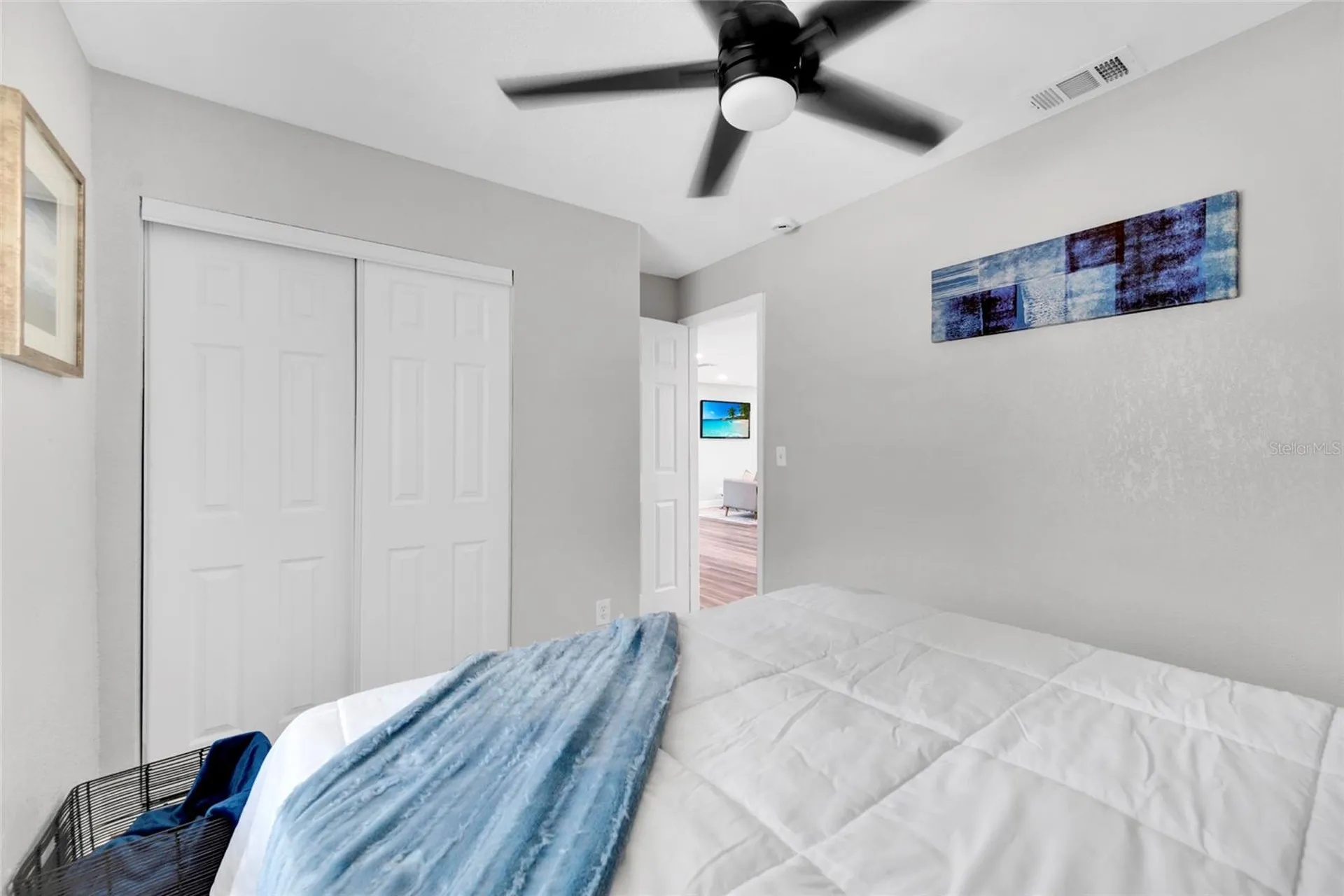 429 E Oakwood Street Tarpon Springs FL 34689