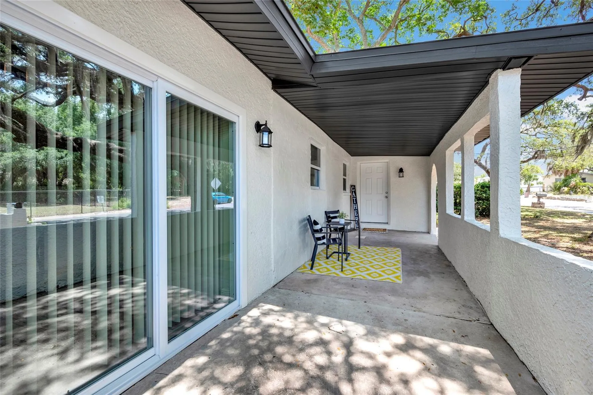 429 E Oakwood Street Tarpon Springs FL 34689