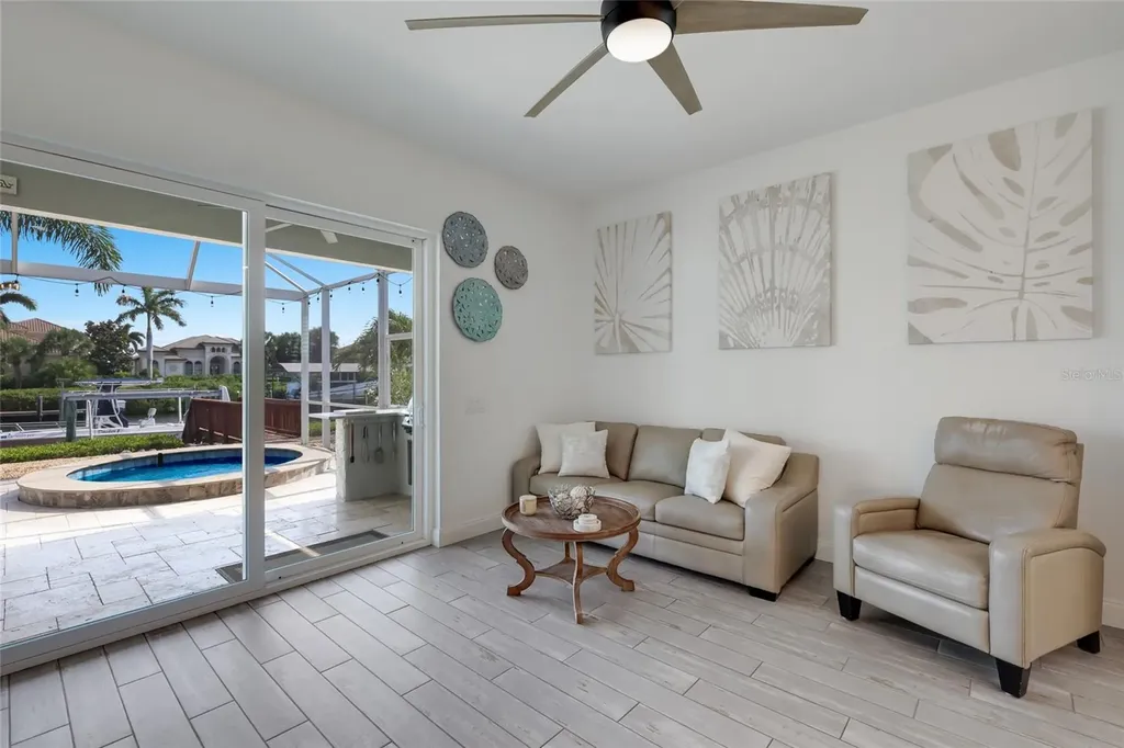 3707 5th Avenue NE Bradenton FL 34208