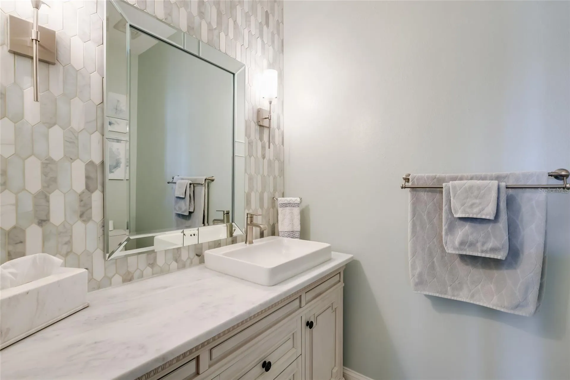3707 5th Avenue NE Bradenton FL 34208