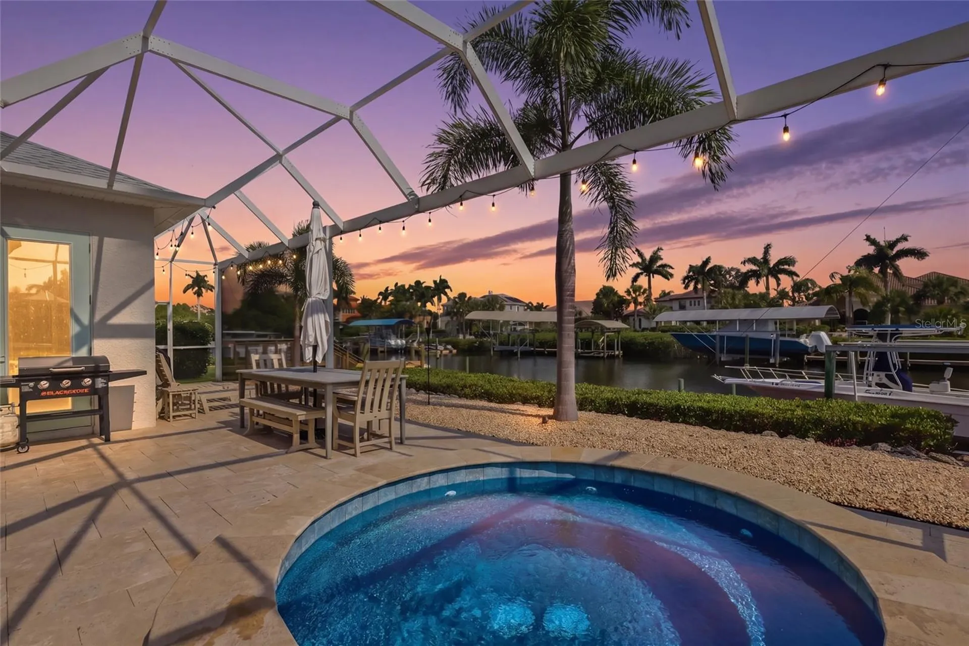 3707 5th Avenue NE Bradenton FL 34208